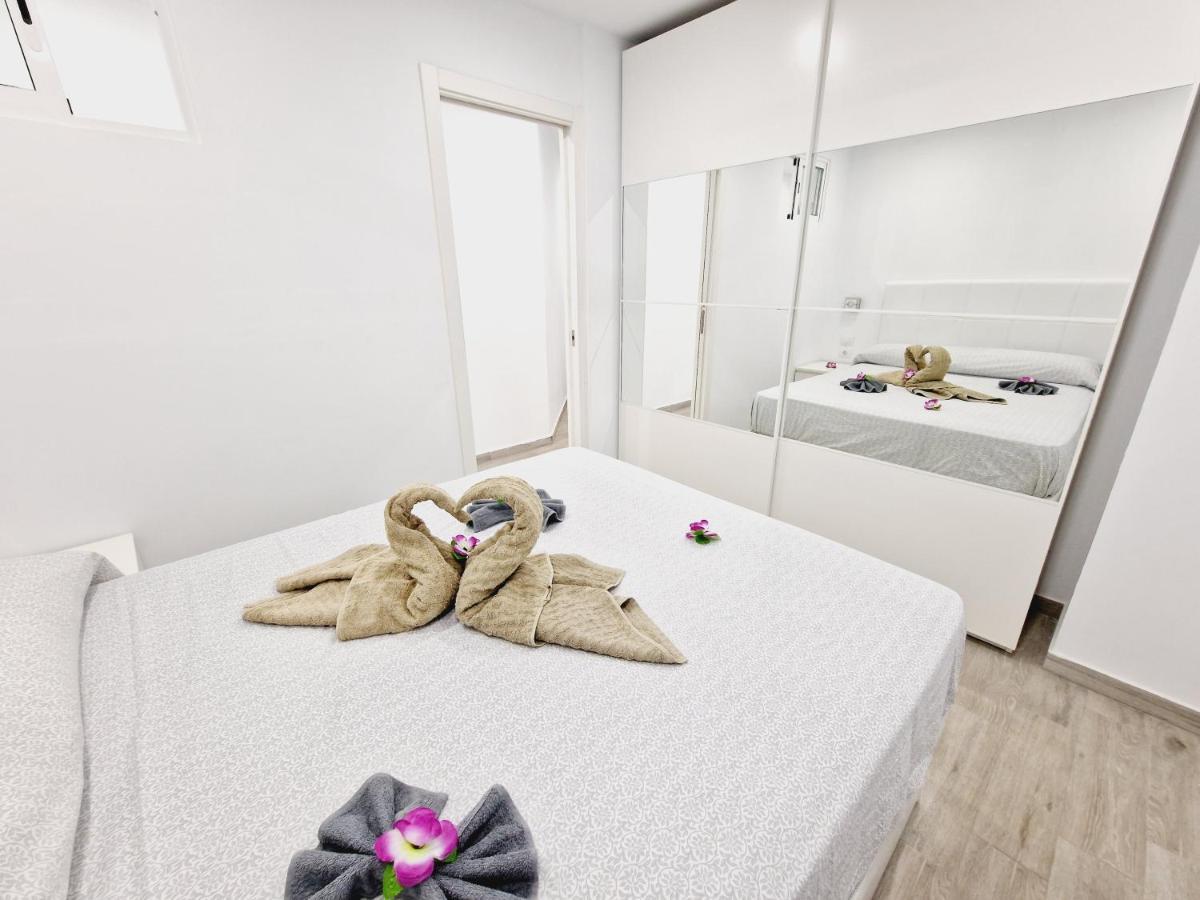 Luxury San Marino Apartment & Pool View Los Cristianos  Buitenkant foto