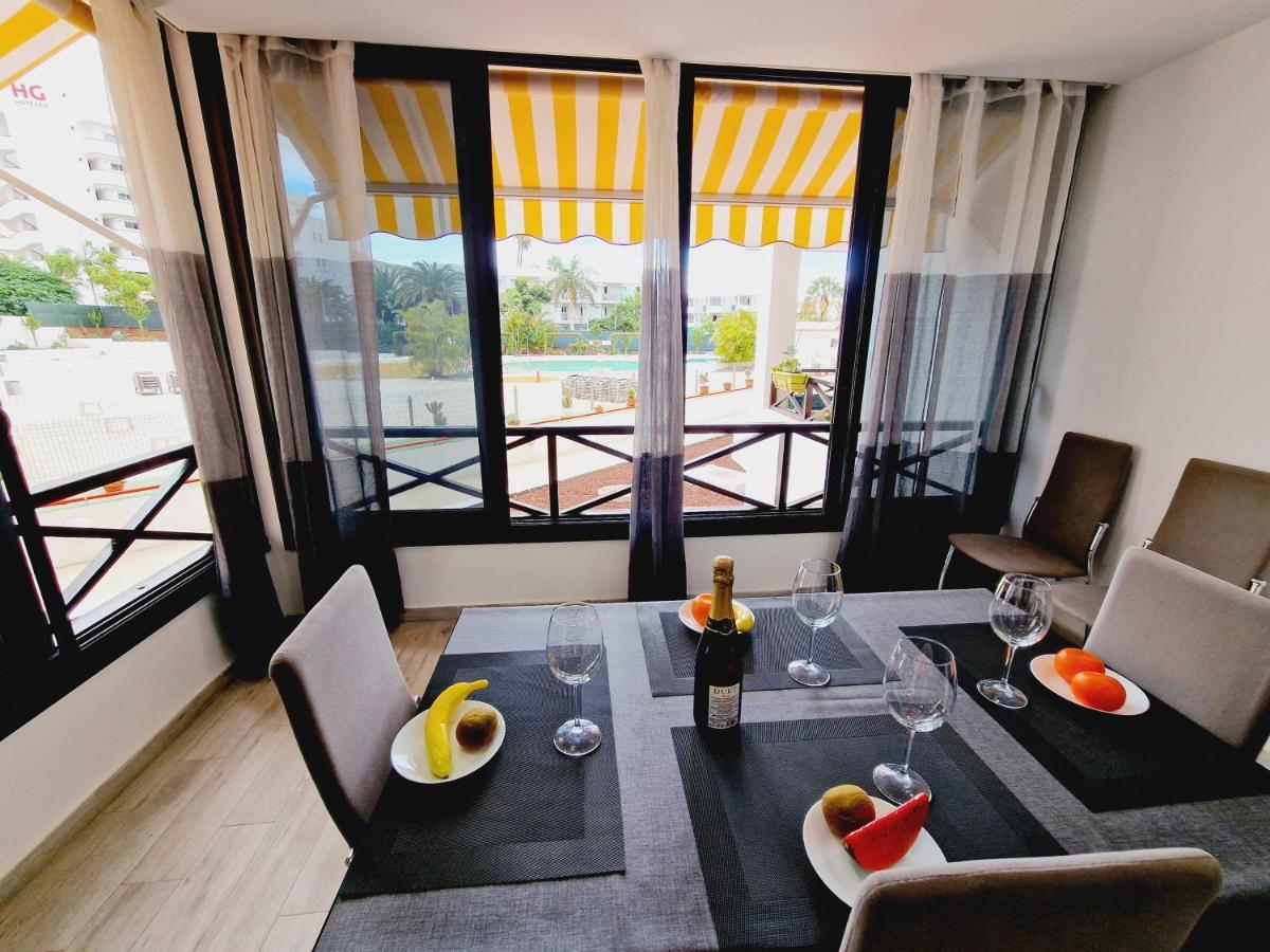 Luxury San Marino Apartment & Pool View Los Cristianos  Buitenkant foto